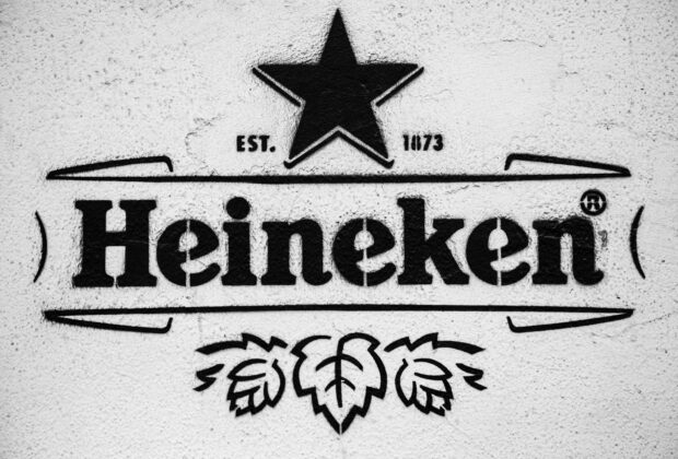 Heineken compte supprimer des milliers d'emplois dans les deux prochaines années.